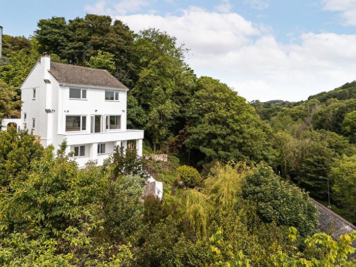 4 Bedroom Detached House For Sale In Old Paul Hill, Newlyn, TR18