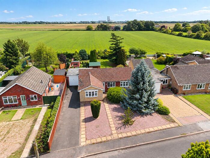 3 Bedroom Detached Bungalow For Sale In Surfleet Road, Pinchbeck, Spalding, PE11