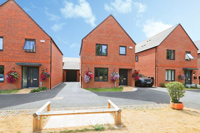 3 Bedroom Detached House For Sale In The Links, Stourport-On-Severn, DY13
