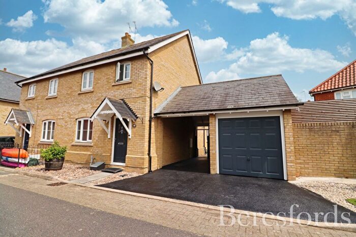 3 Bedroom Semi Detached House For Sale In Freshwater Crescent, Heybridge, CM9