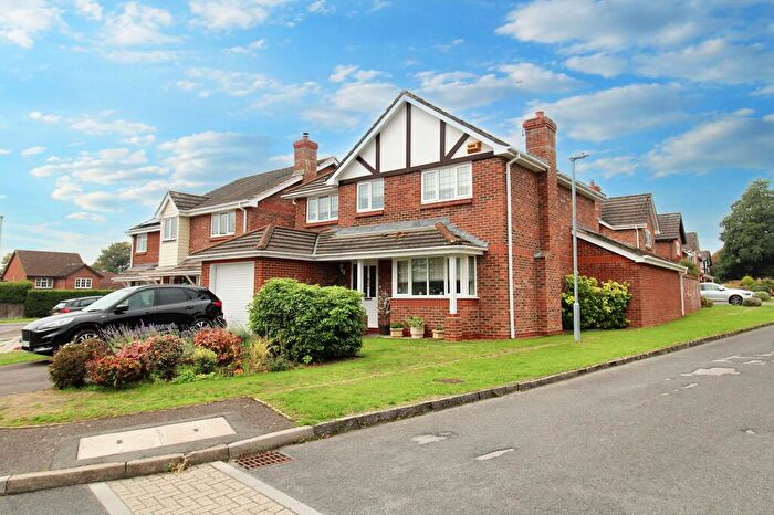 4 Bedroom Detached House For Sale In Myrrfield Road, Bishopdown, SP1