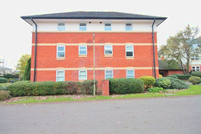2 Bedroom Flat To Rent In Jackman Close, Abingdon, OX14