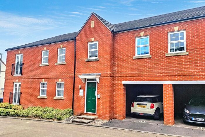 2 Bedroom Flat For Sale In Harnham, SP2