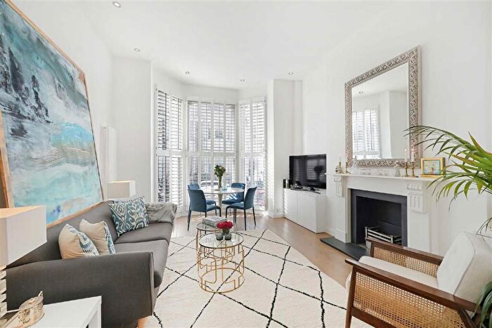 1 Bedroom Flat To Rent In Coleherne Road, South Kensington, SW10