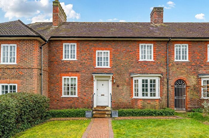 4 Bedroom Terraced House For Sale In Highfield Lane, Highfield, Southampton, Hampshire, SO17