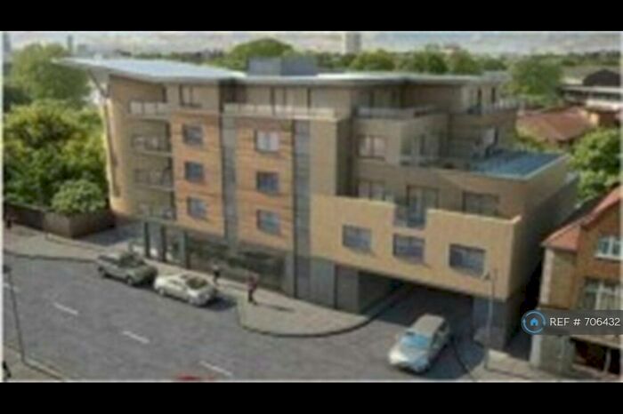 1 Bedroom Flat To Rent In Friern Barnet Road, London, N11