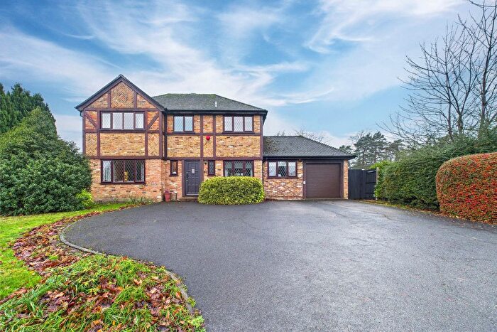 4 Bedroom Detached House For Sale In Redditch, Bracknell, Berkshire, RG12