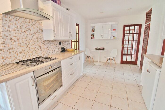4 Bedroom Detached House For Sale In Croftlands Avenue, Stubbington, Fareham, PO14