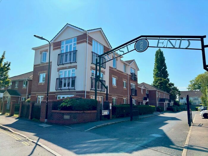 1 Bedroom Flat To Rent In Langstaff Way, Southampton, SO18