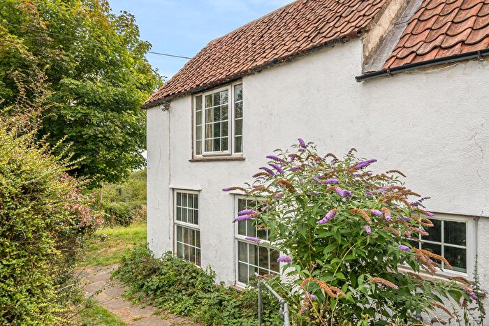 3 Bedroom Detached House For Sale In Gloucester Road, Rudgeway, BS35