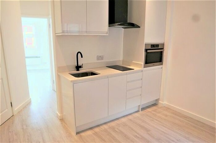1 Bedroom Flat To Rent In Haydons Road, London SW19