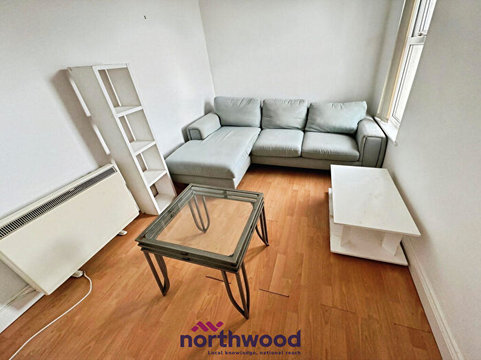 1 Bedroom Flat To Rent In St James Road, St James, Exeter, EX4