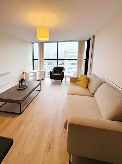 2 Bedroom Apartment To Rent In Pall Mall, Liverpool, Merseyside, L3