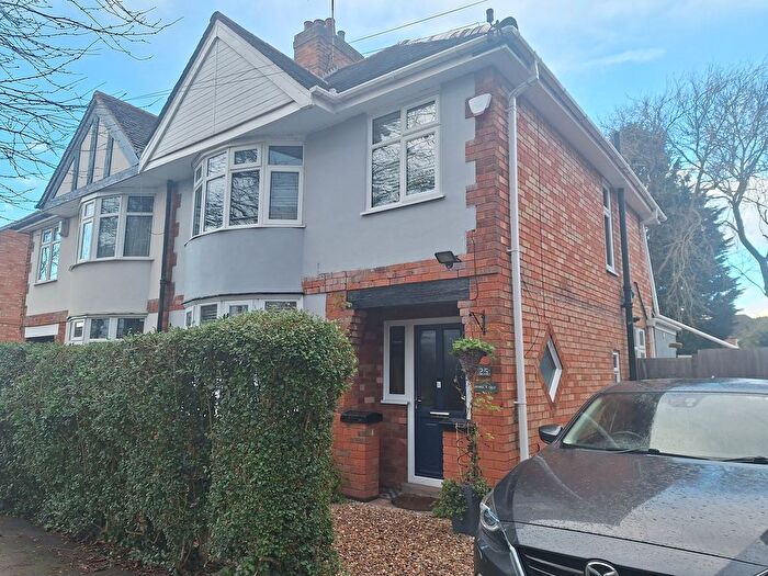 3 Bedroom Property To Rent In Westview Avenue, Glen Parva, Leicester, Leicestershire., LE2