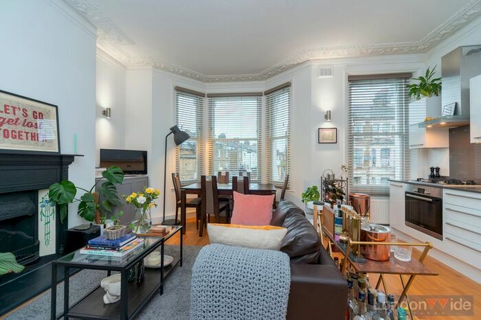 1 Bedroom Flat To Rent In Bradiston Road, Maida Vale, W9