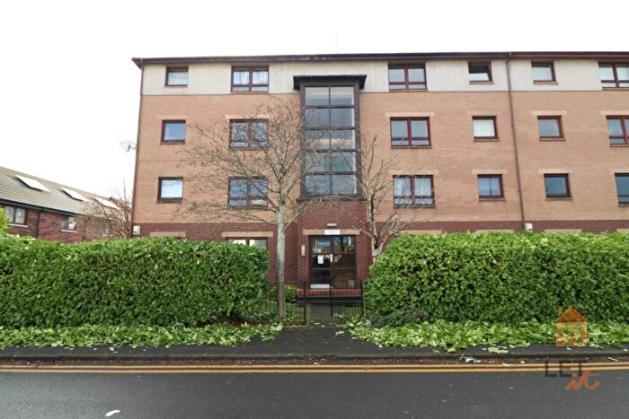 2 Bedroom Flat To Rent In Caledonia Court, Paisley, PA3