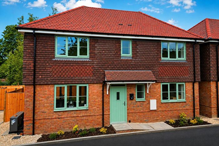 3 Bedroom Detached House For Sale In Trinity Place, New Road, Chilworth, Guildford, GU4