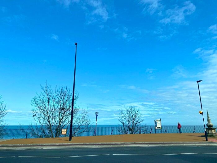 3 Bedroom Flat To Rent In St George Road, Cullercoats, Cullercoats, NE30