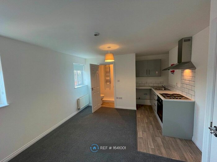 Studio To Rent In Studio, Costessey, Norwich, NR8