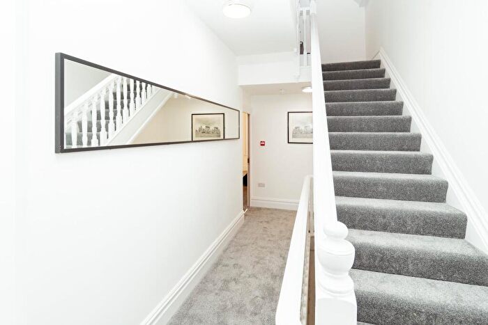 1 Bedroom Flat To Rent In Aylesbury Road, , Bournemouth, BH1