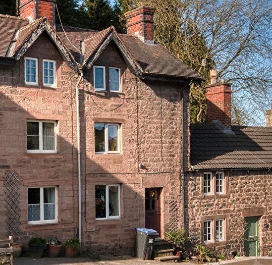 2 Bedroom Terraced House For Sale In The Hill, Cromford, DE4