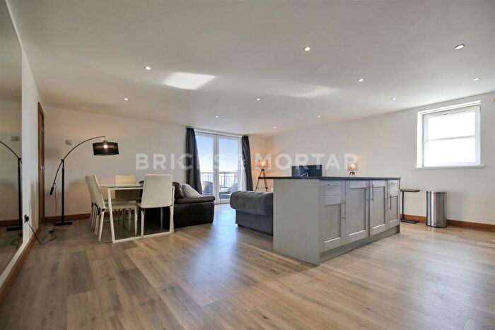 2 Bedroom Apartment To Rent In Grainger Street, Newcastle Upon Tyne, NE1