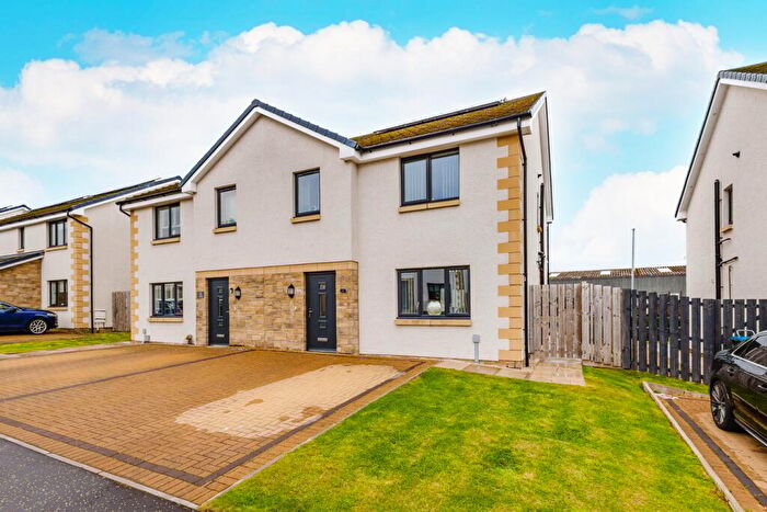 3 Bedroom Semi-Detached House For Sale In Burnside Close, Cumnock, KA18