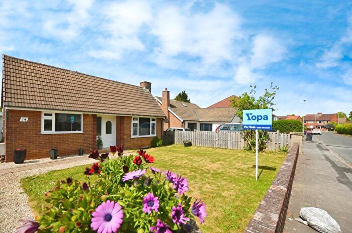 3 Bedroom Detached Bungalow For Sale In Mill Hills, Sheffield, S26