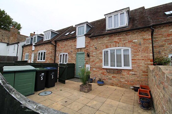 2 Bedroom Cottage To Rent In Osier Close, Ely, CB7