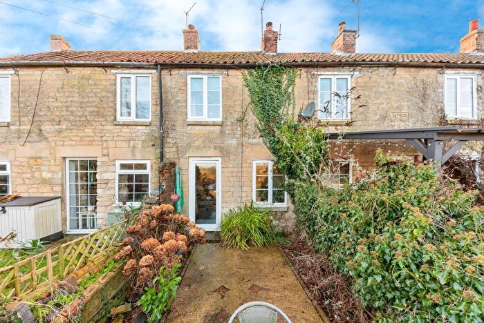 2 Bedroom Character Property For Sale In The Row, Carlton Scroop, Grantham, NG32