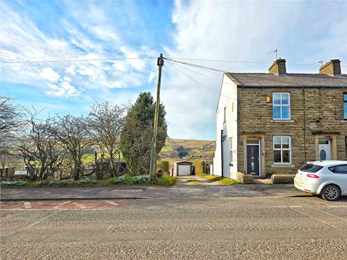 2 Bedroom End Of Terrace House For Sale In Burnley Road, Loveclough, Rossendale, BB4