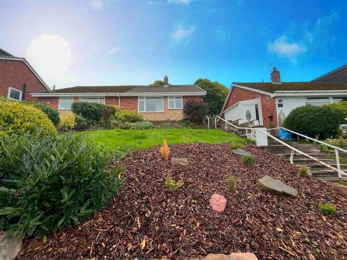 3 Bedroom Bungalow To Rent In Swan Close, Talke, Stoke-On-Trent, Staffordshire, ST7