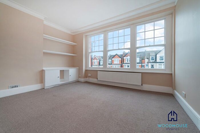2 Bedroom Flat To Rent In Alexandra Park Road, London, N10