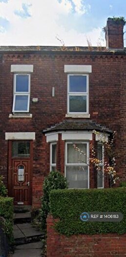 5 Bedroom Terraced House To Rent In Dickenson Road, Manchester, M14