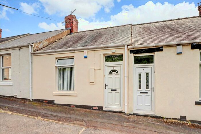 1 Bedroom Terraced House For Sale In Logan Street, Hetton-le-Hole, Houghton Le Spring, Tyne And Wear, DH5