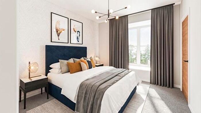 2 Bedroom Apartment To Rent In Castle Road, Rayleigh, SS6