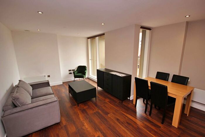 2 Bedroom Flat To Rent In The Assembly, Manchester, M1
