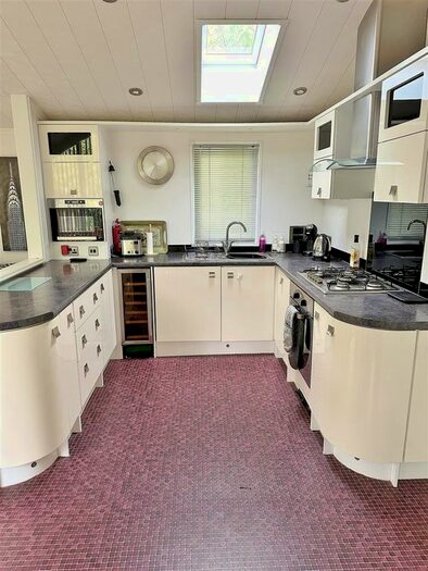 2 Bedroom Bungalow For Sale In The Lakes At Far Grange, Skipsea, Driffield, YO25