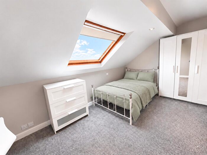 6 Bedroom Terraced House To Rent In Pickmere Road, Sheffield, S10