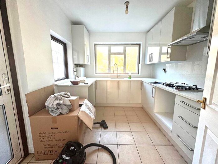 4 Bedroom House To Rent In Stanmore Road, Belvedere, DA17