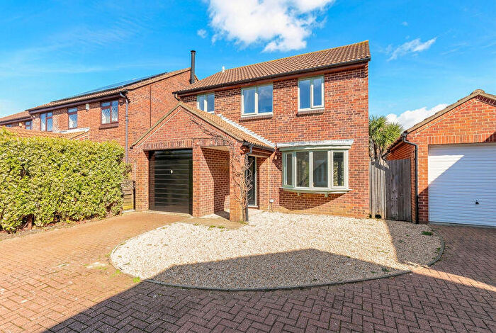 4 Bedroom Detached House To Rent In Grassymead, Titchfield Common, PO14