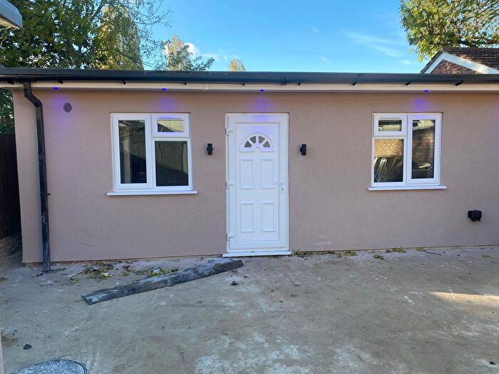 2 Bedroom Flat To Rent In Lady Margaret Road, Southall, UB1