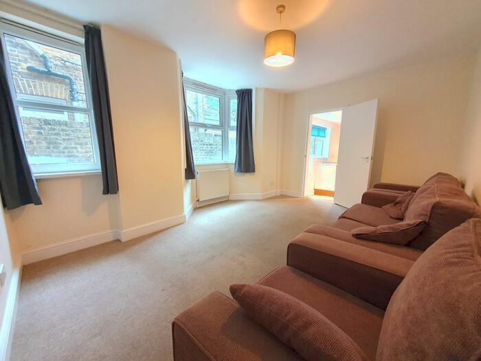 4 Bedroom Property To Rent In Freemantle St, Walworth, London, SE17