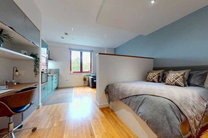 Studio To Rent In Apt, Q One Residence #, LS2