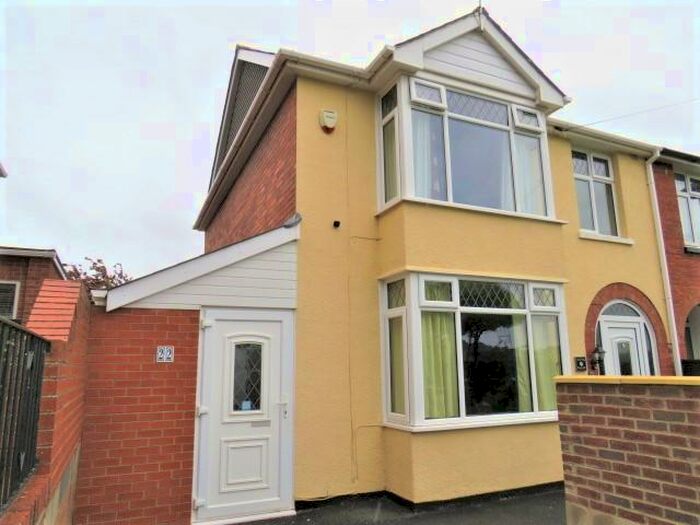 4 Bedroom House To Rent In Birchy Barton Hill, Exeter, EX1