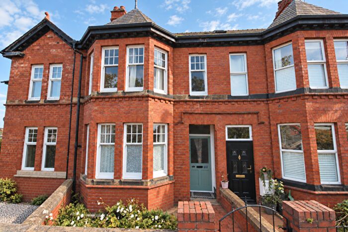 3 Bedroom Terraced House For Sale In Tarvin Road, Chester, CH3