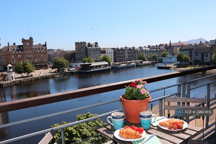 2 Bedroom Flat To Rent In Rennie's Isle, Edinburgh, EH6