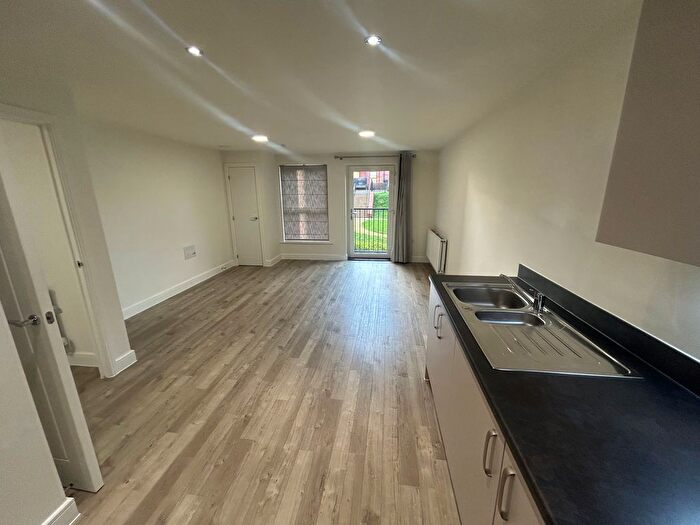 1 Bedroom Flat To Rent In Bridge Road East, Welwyn Garden City, AL7