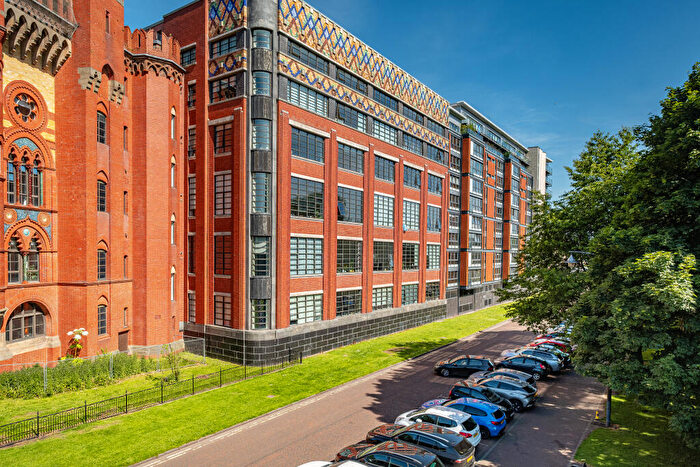 2 Bedroom Flat For Sale In Flat /, Templeton Court, Glasgow, G40