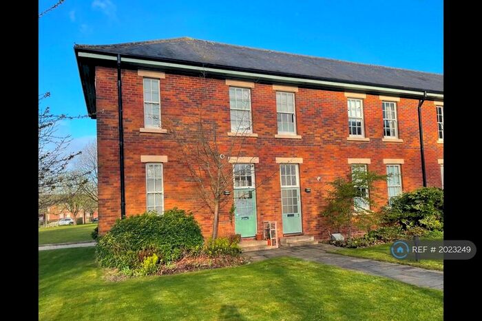 2 Bedroom Semi-Detached House To Rent In Bicester, Bicester, OX27